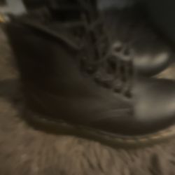 Boys Girls Toddler 8c Dr Martens 