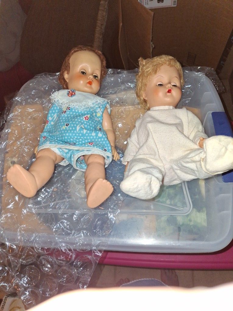 1964  Baby Dolls. 