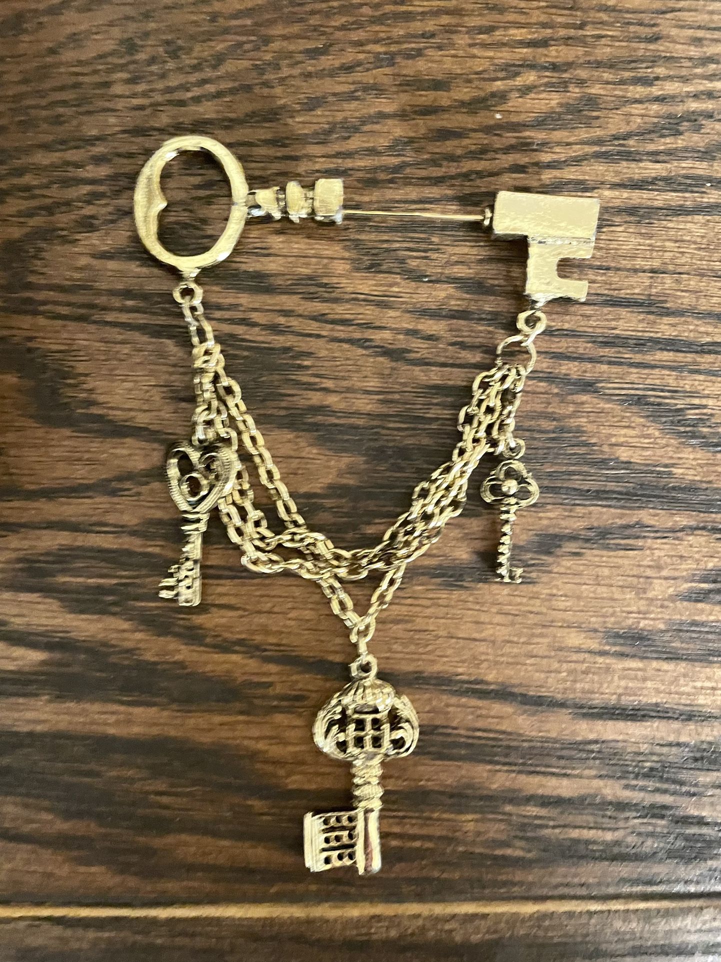 Charm Pin