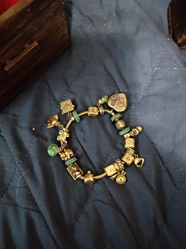 Pandora Bracelet But In Australia And When Travels Bought Pieces From Where I Traveled Has Pandora On The Clasp