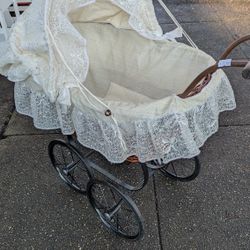 Vintage Wicker Kids Toddler Doll Stroller Carriage