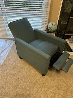 Teal Recliner $60
