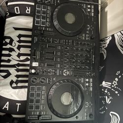 DDJ FLX10 Barely Used - Urgent Sell