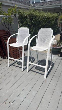High Top Patio Chairs White
