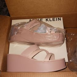 Platform wedge Sandals