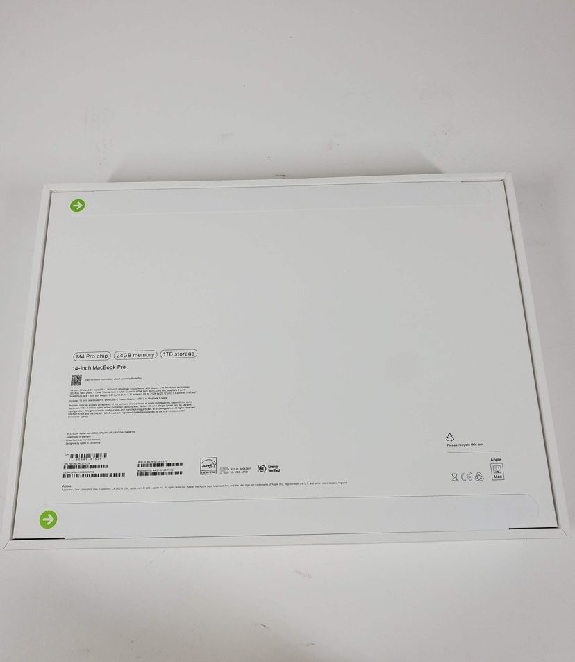 Apple MacBook Pro M4