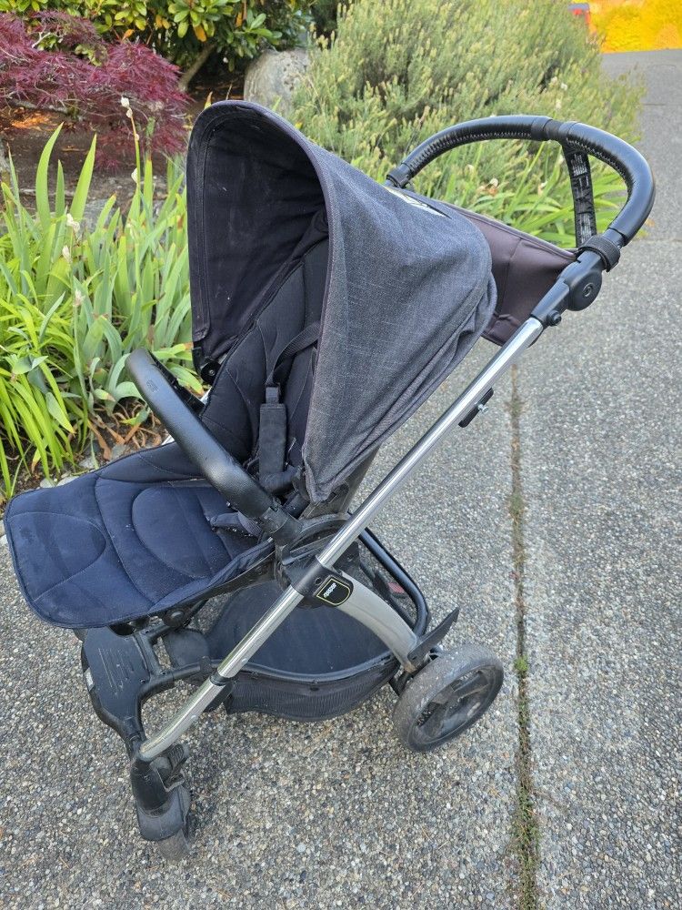 Mamas And Papas Stroller+Bassinet