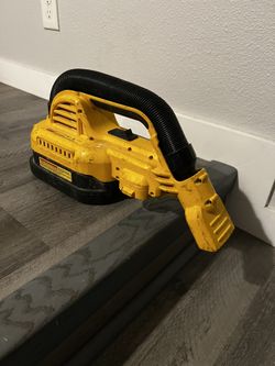 Dewalt Cordless Vacuum