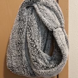 Gray Infiniti Scarf 