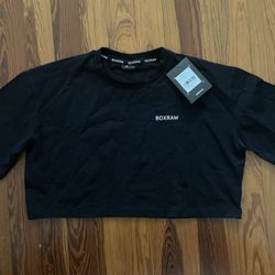 Boxraw black crop NEW in women’s large 🥊 