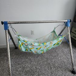 Traditional Indian Baby Jhula / Ghodiyu – Excellent Condition (Move-Out Sale)