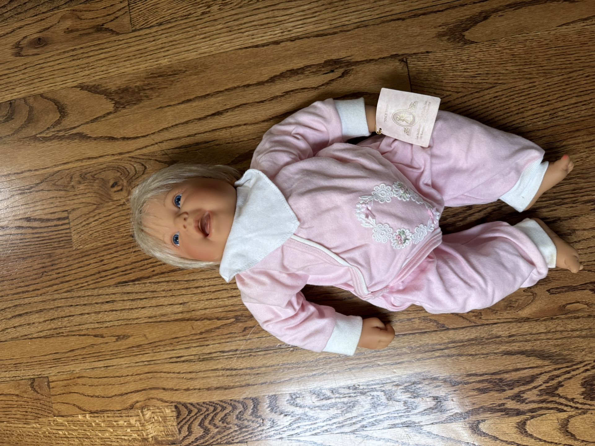 FOREVER FRIENDS GIRL DOLL LEE MIDDLETON REVA SCHICK PINK