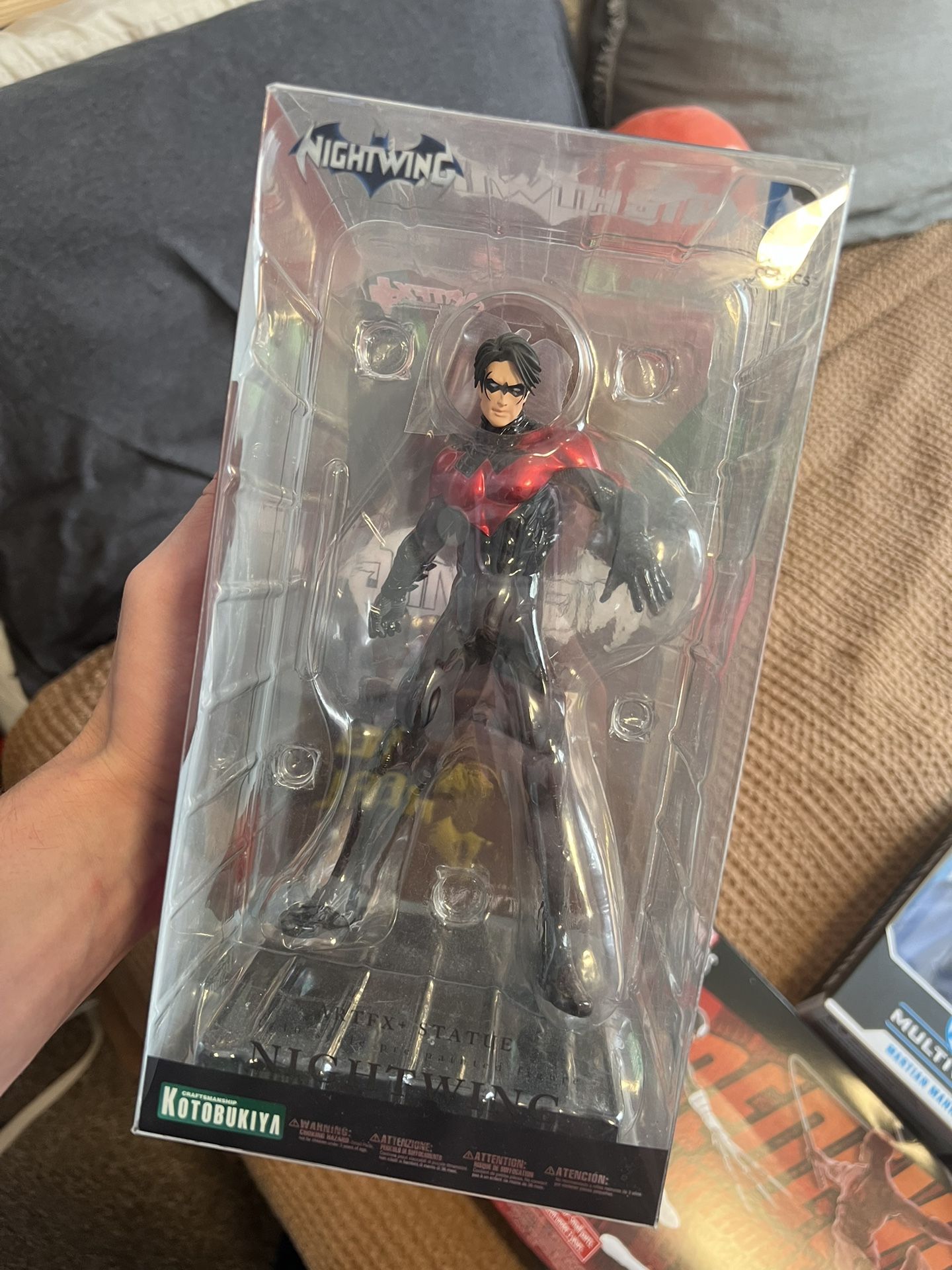 Nightwing Statue 