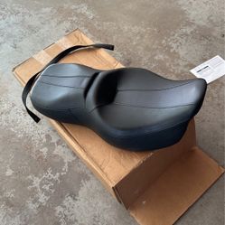 Street Glide saddle
