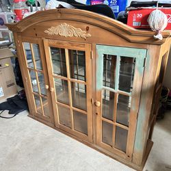 China Cabinet Top Part Just For $25!! Has Mirrors And Light Inside And Also Glass Shelves