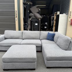 Sectional Couch 