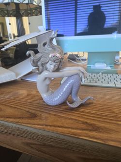 Lladró Illusion Mermaid Porcelain Figurine