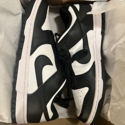 Women’s Nike Dunk Low Panda Size 10 