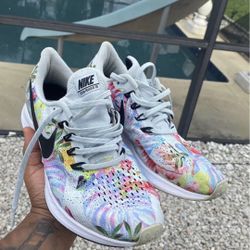 Nike Zoom Pegasus 35. Floral Edition.