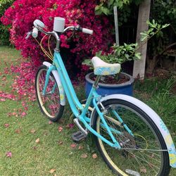 7 speed girls bike
