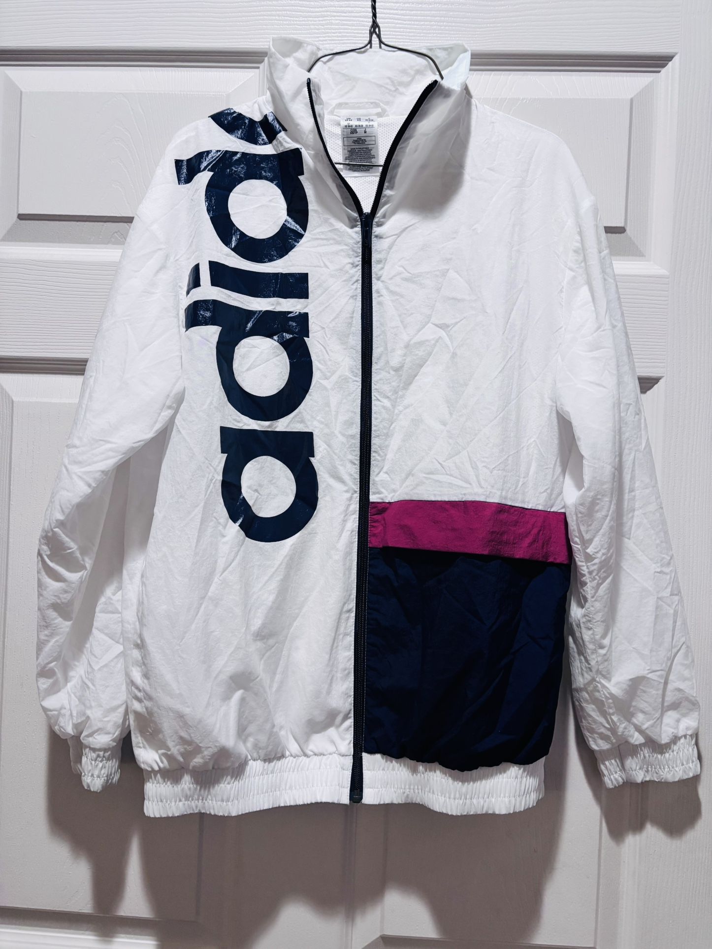 womens windbreaker jacket
