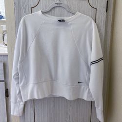 Nike ProFit- Women's Crop Sweatshirt- Size L