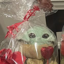 Baby Yoda Valentines Gift 