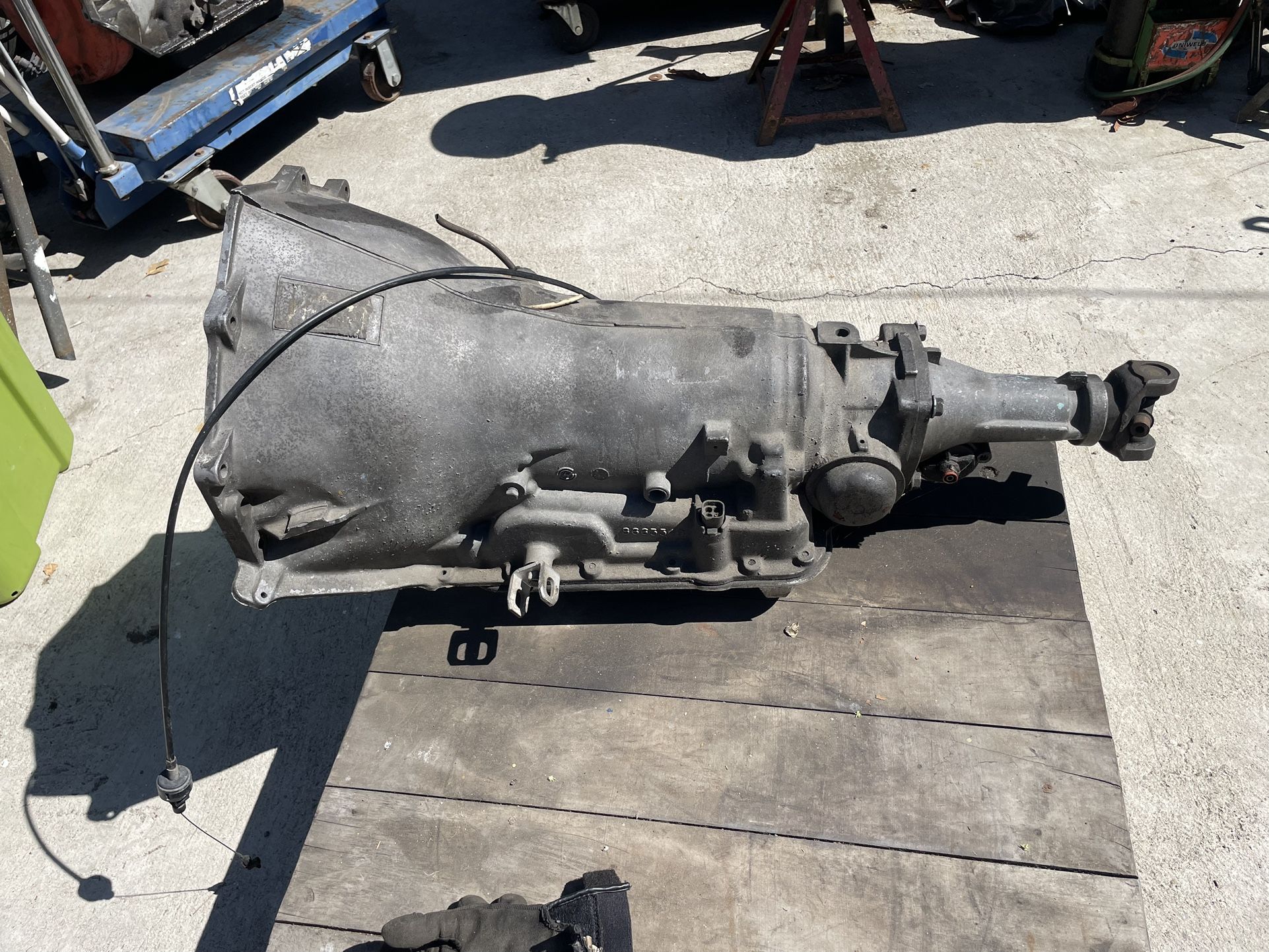 700r4 Transmission for Sale in Los Angeles, CA OfferUp