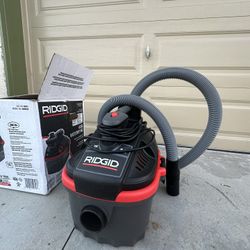 RIDGID 50313 Model 4000RV 4-Gallon Portable Wet and Dry Compact Vacuum Cleaner with 5.0 Peak-HP Motor, 4 gallon, Red