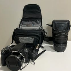 Sony DSC-HX1 Digital Camera with lens & cases
