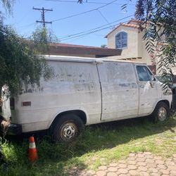 1988 Chevrolet G-Series Van