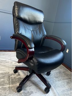 La-Z-boy office chair