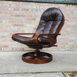 Mid Century Danish Modern Rosewood Brown Leather Lounge Chair Vintage