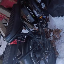 OUXI V8 750W Electric Bike 