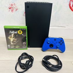 Microsoft Xbox Series X - 1 TB , Bonus 1 Game Fallout 76 ( Used Very New ) 