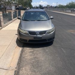 Gray 2012 Kia Forte Ex