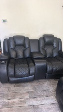 Recliner couch