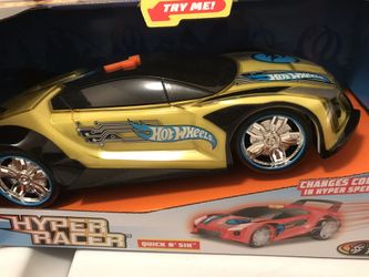Hot Wheels Hyper Racer (new in box)