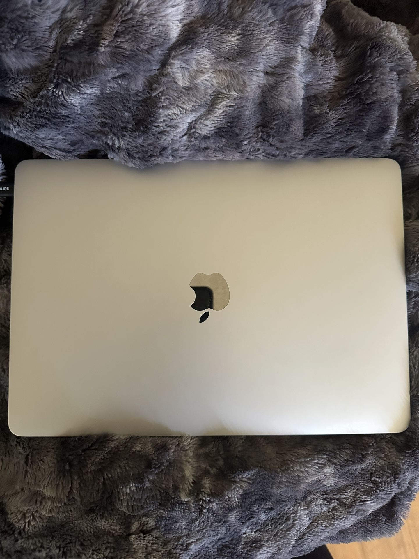 Apple MacBook Pro