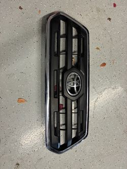 3rd Gen Toyota Tacoma Grille