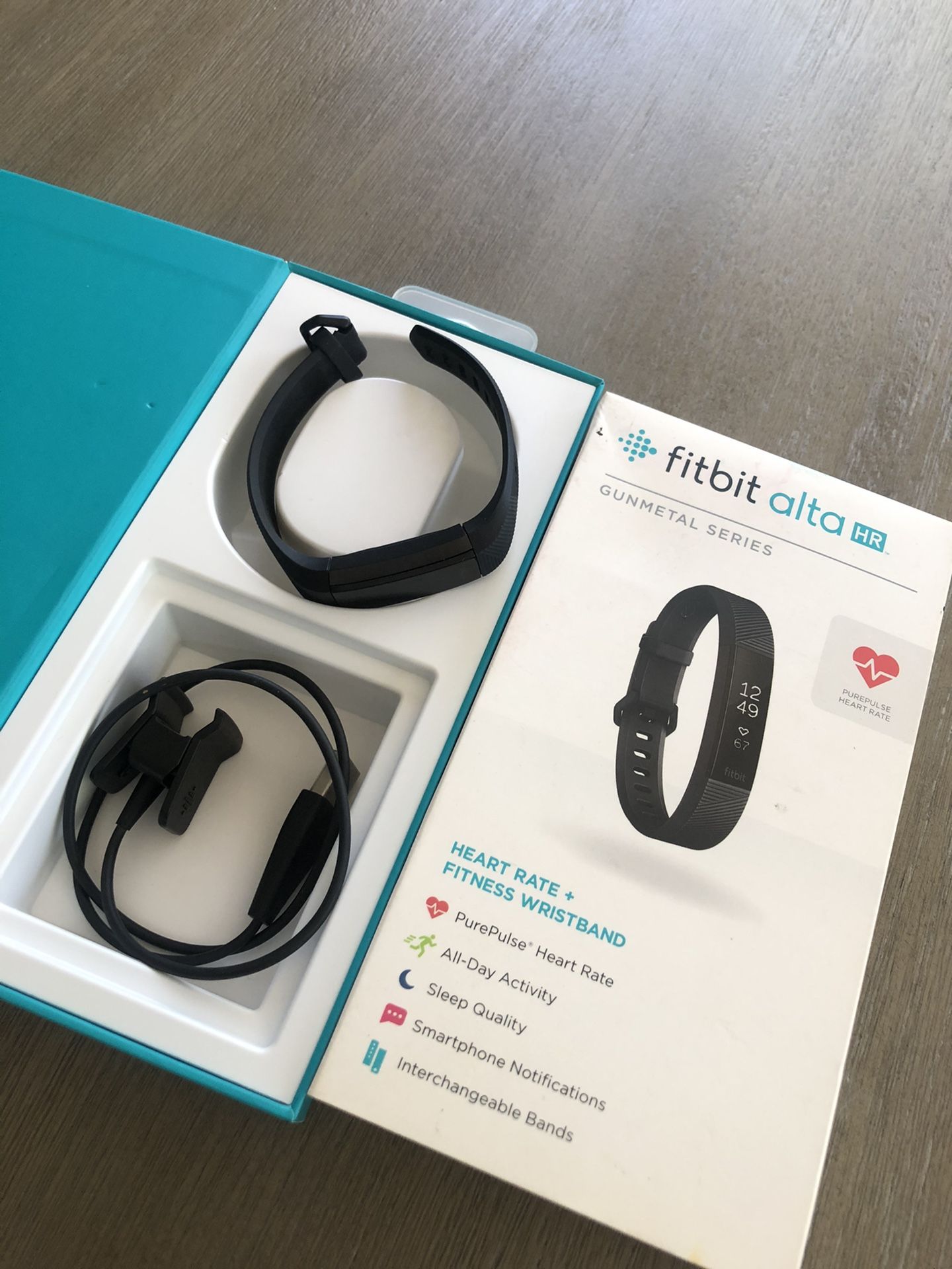Fitbit alta HR