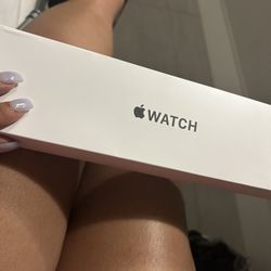 Brand New Apple Watch SE Silver 
