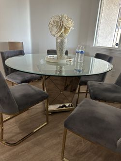 Table Z Gallerie