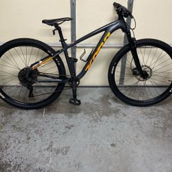 2 Kona lava Dome Mountain Bikes