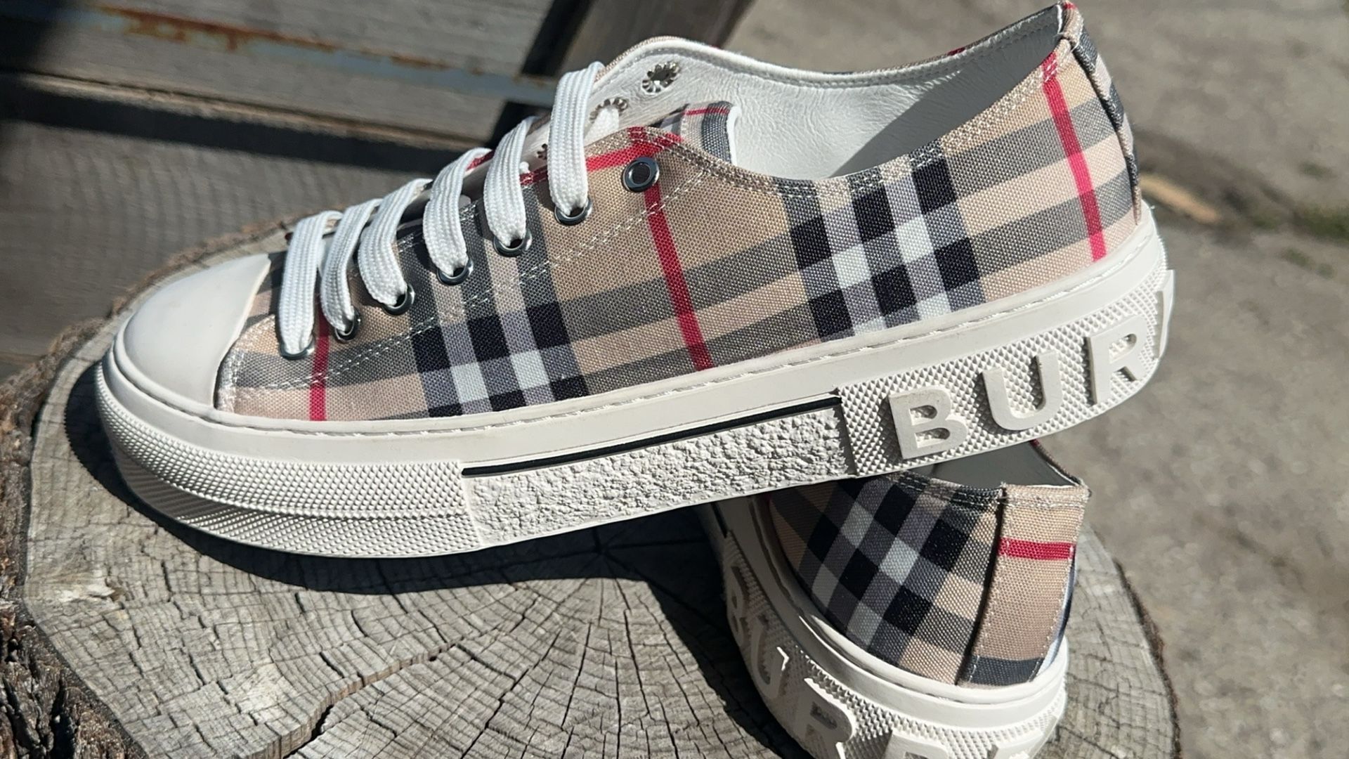 Burberry Women’s Sneakers 