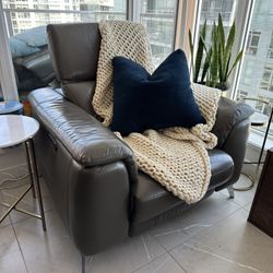 Recliner Chair
