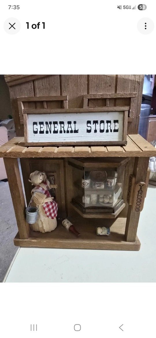DIORAMA FOLK ART GENERAL STORE