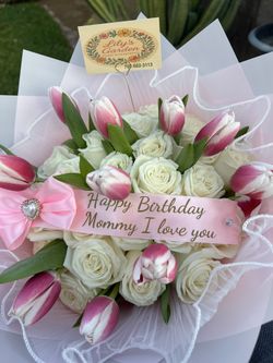 Ramo De Rosas🌹 Con Tulipanes 🌷 