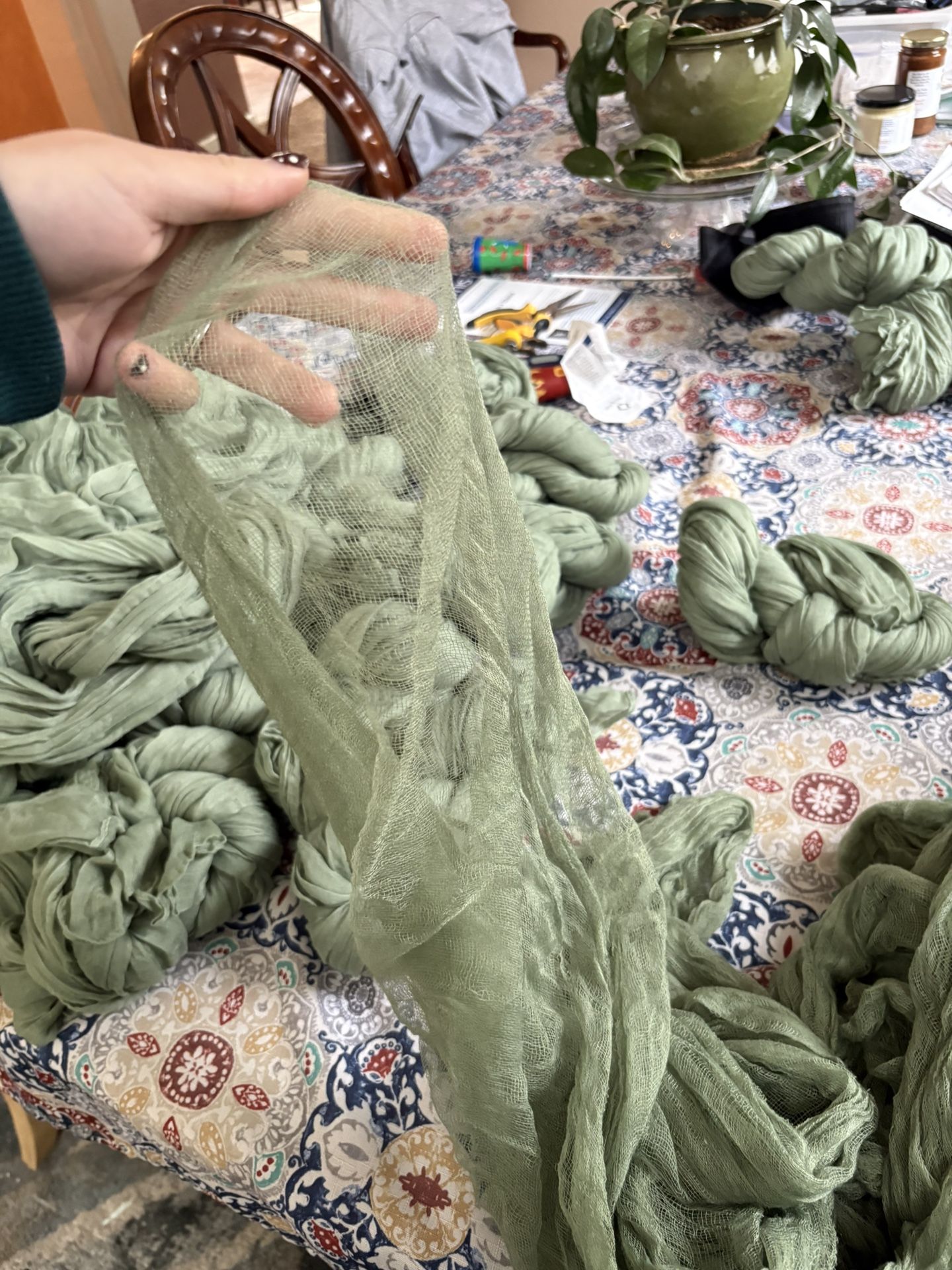 Mesh Green Table Runner 