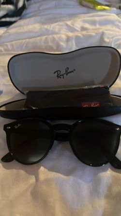 Ray bans sunglasses